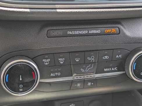Used 2025 Ford Escape Active FWD image 31
