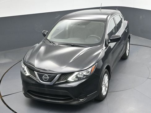 Used 2019 Nissan Rogue Sport S w/ Appearance Package image 23
