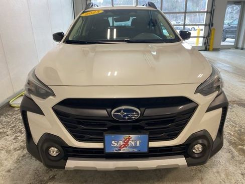 Used 2023 Subaru Outback Limited image 4