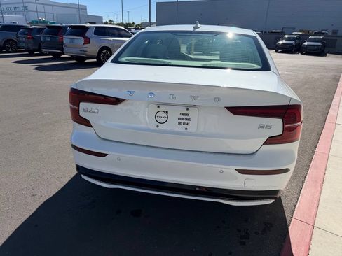 Used 2024 Volvo S60 B5 Core FWD image 6