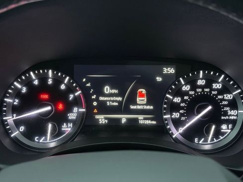 Used 2020 Toyota Highlander XLE image 30