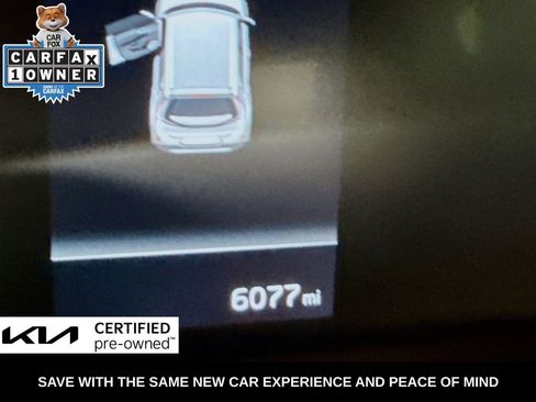 Certified 2025 Kia Soul LX w/ LX Technology Package FWD image 14