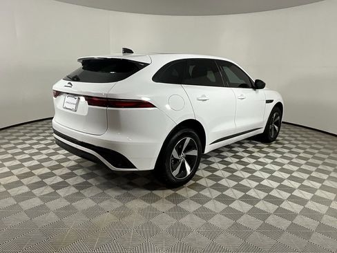 Used 2025 Jaguar F-PACE R-Dynamic S image 4