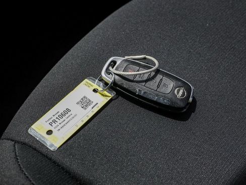 Used 2024 Nissan Sentra SV FWD image 35