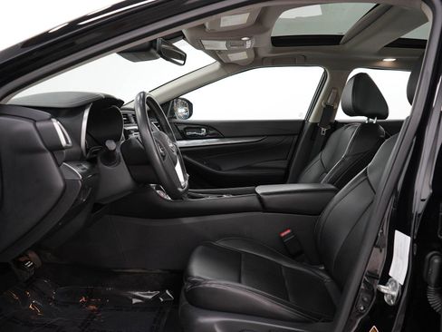 Used 2023 Nissan Maxima SL image 19