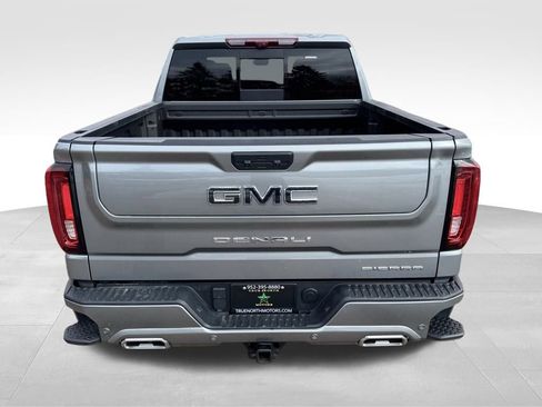 Used 2024 GMC Sierra 1500 Denali Ultimate image 10