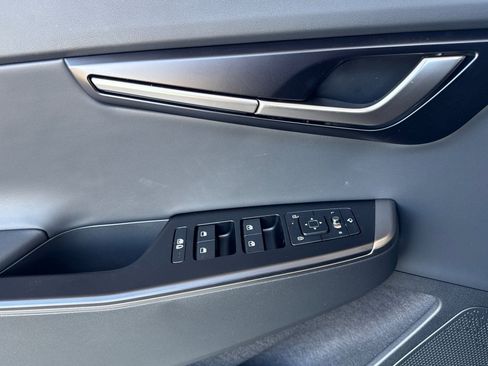 New 2025 Kia EV6 Light image 11