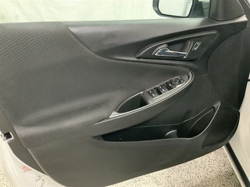 Used 2023 Chevrolet Malibu LT image 14