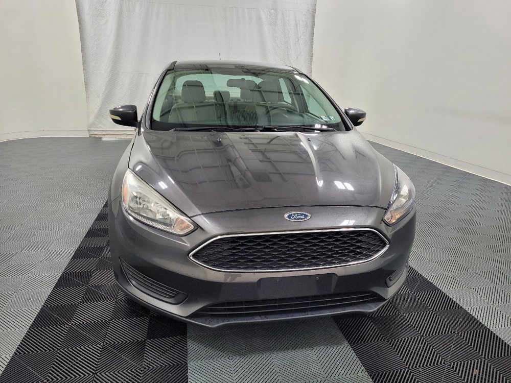 Used 2016 Ford Focus SE FWD image 14