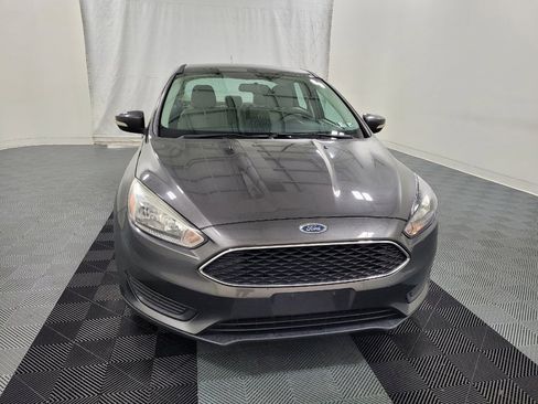 Used 2016 Ford Focus SE FWD image 14