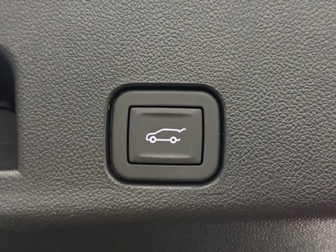 New 2026 GMC Acadia AT4 w/ Luxury Package image 12