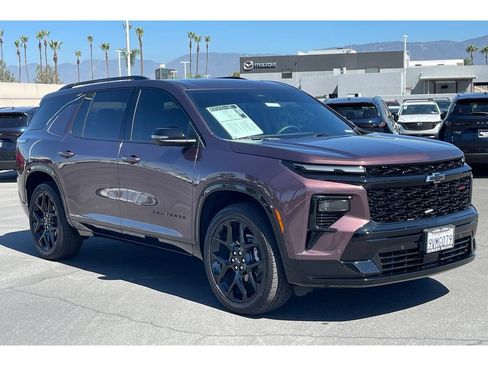 Used 2026 Chevrolet Traverse RS w/ LPO, Cargo Package FWD image 9