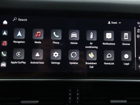 Used 2022 Porsche Cayenne image 16