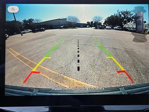 Used 2022 Ford Expedition XLT image 12