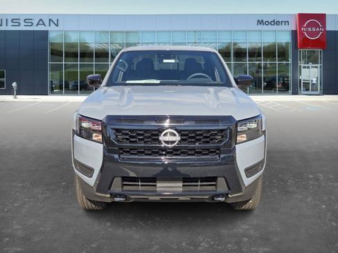 New 2026 Nissan Frontier SV image 2