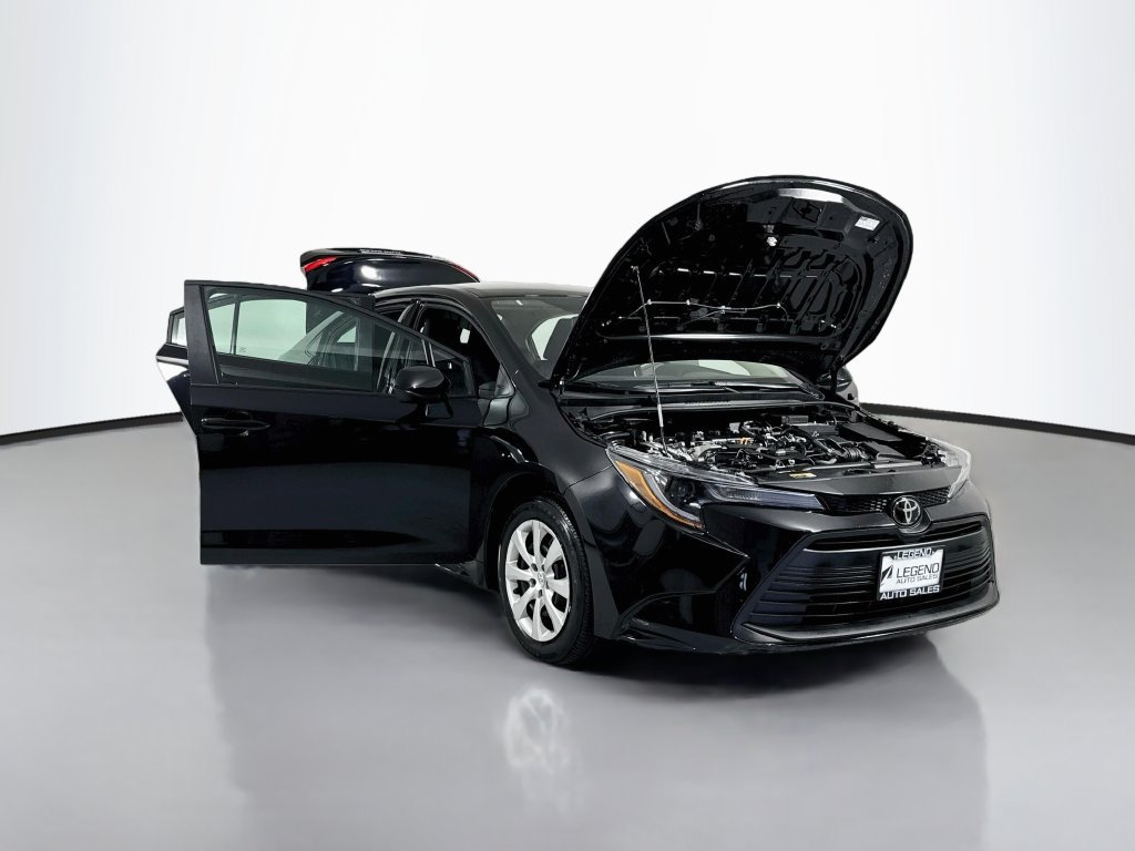 Used 2026 Toyota Corolla LE FWD image 16