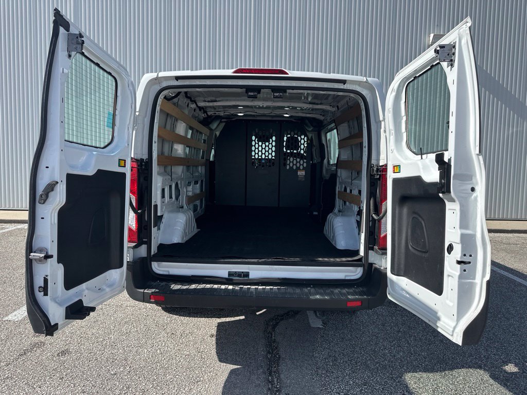 Used 2025 Ford Transit 250 Low Roof w/ Exterior Upgrade Package RWD image 17