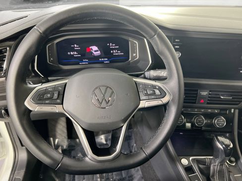 Used 2023 Volkswagen Jetta SEL image 11
