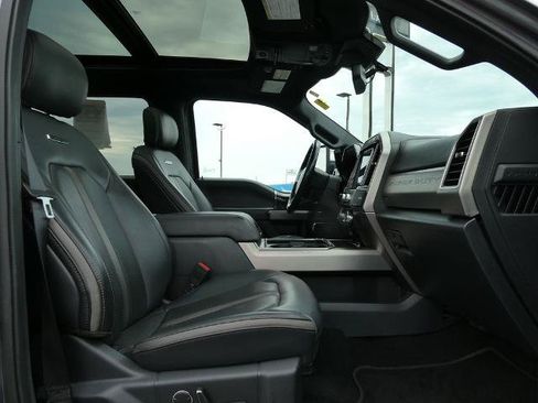 Certified 2022 Ford F350 Platinum AWD/4WD image 14
