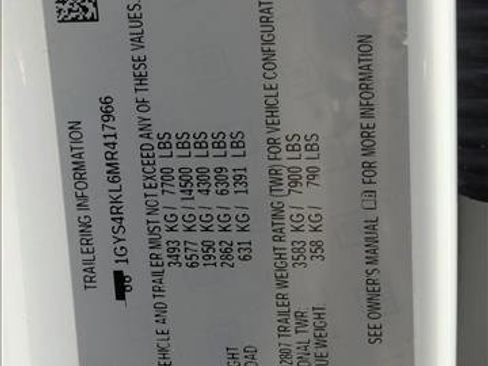 Used 2021 Cadillac Escalade ESV Sport Platinum w/ Heavy-Duty Trailer Package image 26