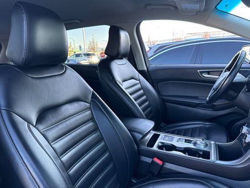 Used 2022 Ford Edge SEL image 32