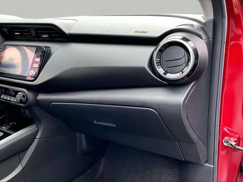 Used 2022 Nissan Kicks SV FWD image 20
