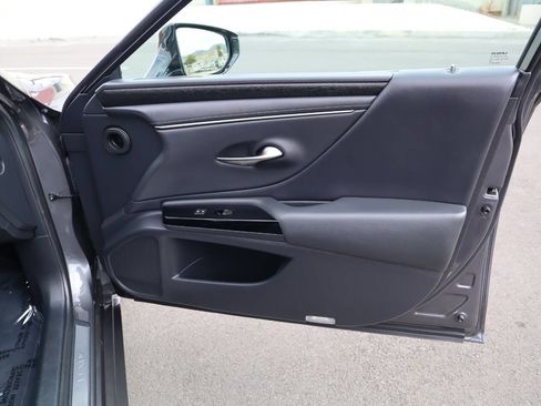 Used 2022 Lexus ES 350 w/ Premium Package image 39