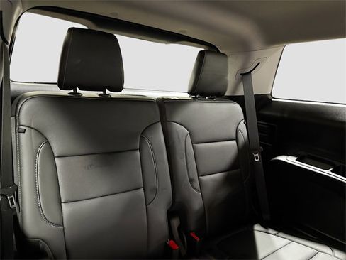 Used 2022 GMC Acadia SLT w/ Preferred Package image 31