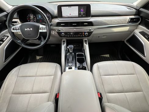 Used 2022 Kia Telluride EX FWD image 12