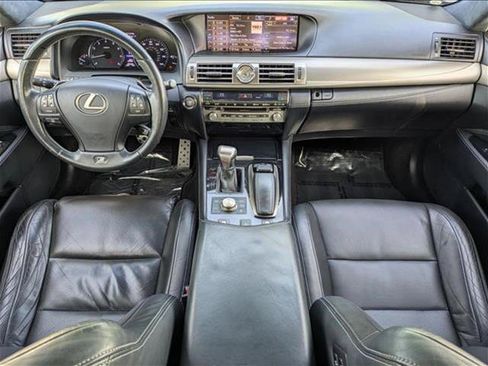 Used 2015 Lexus LS 460 AWD w/ F Sport Package image 18