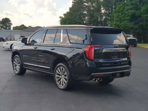 Used 2021 GMC Yukon Denali w/ Denali Premium Package AWD/4WD image 6