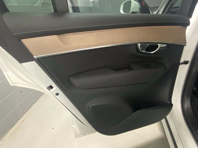 Used 2026 Volvo XC90 B6 Plus AWD/4WD image 8