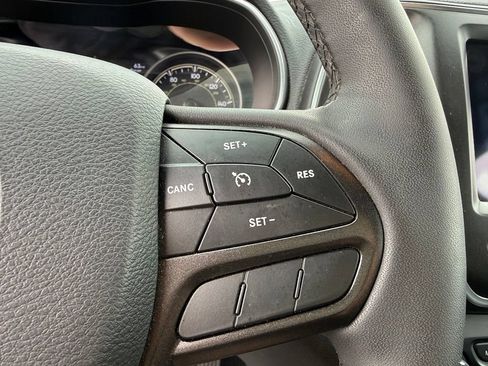 Used 2022 Jeep Cherokee Trailhawk w/ Trailer Tow Group AWD/4WD image 26