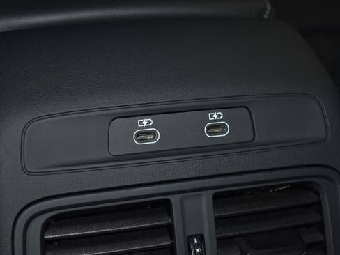 Certified 2025 Audi Q5 Premium Plus w/ Premium Plus image 18