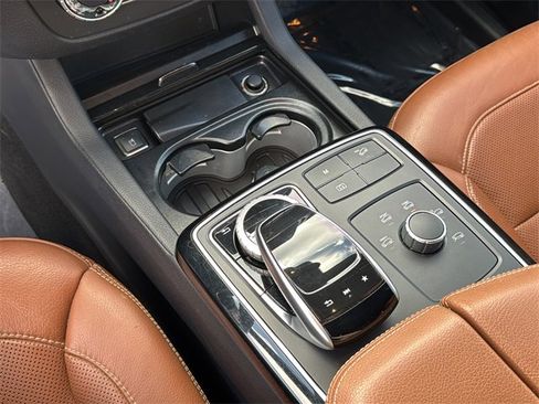 Used 2018 Mercedes-Benz GLE 350 4MATIC image 21