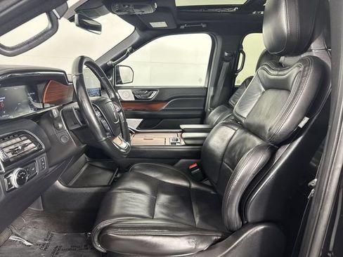 Used 2021 Lincoln Navigator L Reserve AWD/4WD image 19