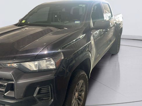 Used 2026 Chevrolet Colorado LT RWD image 4