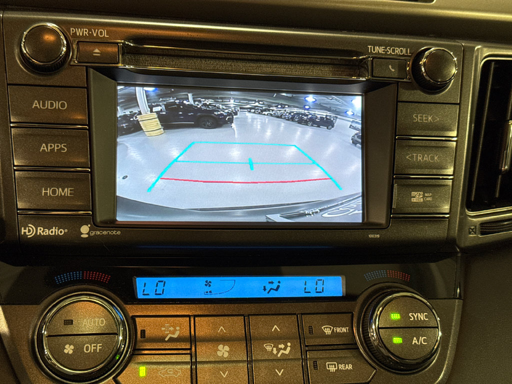 Used 2015 Toyota RAV4 Limited AWD/4WD image 16