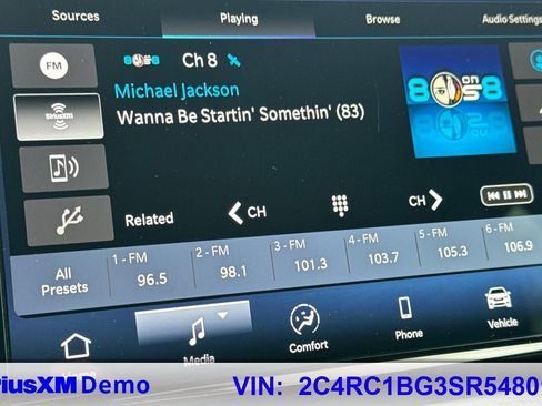 Used 2025 Chrysler Pacifica Select image 34