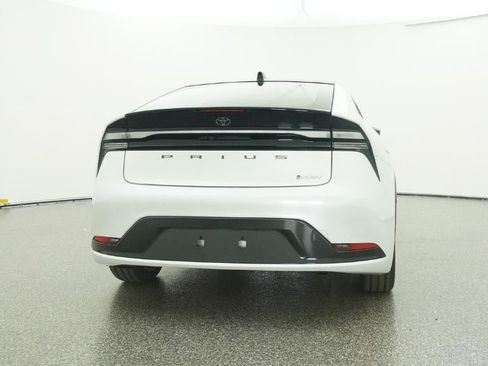 New 2026 Toyota Prius Plug-In Hybrid image 23