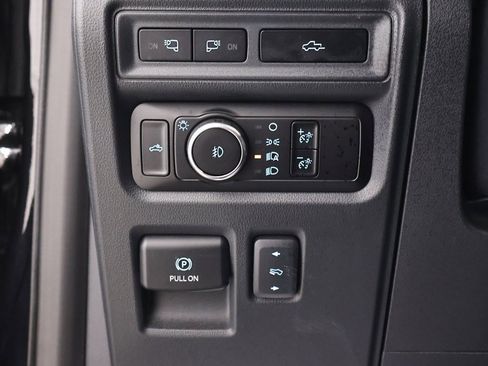 Certified 2023 Ford F150 Lariat w/ Equipment Group 502A High image 28