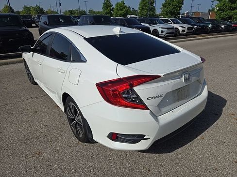 Used 2018 Honda Civic EX-L image 7