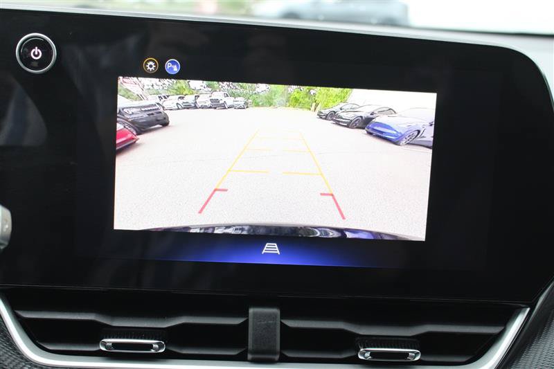 Used 2026 Chevrolet Equinox LT AWD/4WD image 16