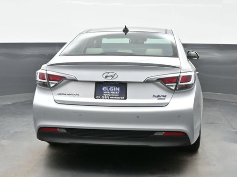Used 2016 Hyundai Sonata Limited w/ Option Group 02 image 5