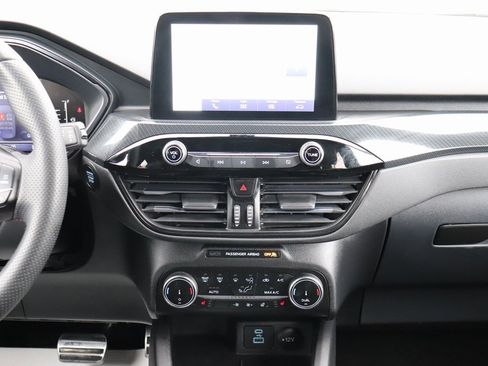 Used 2023 Ford Escape ST-Line Select image 20