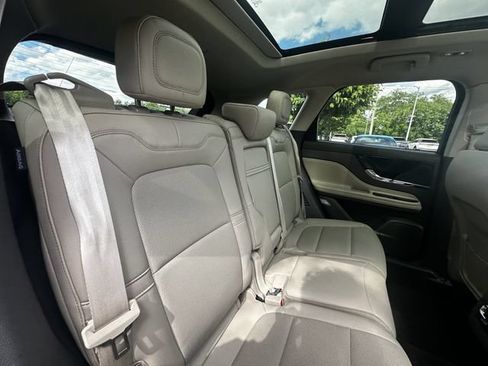 Certified 2024 Lincoln Corsair AWD w/ Equipment Group 101A image 39