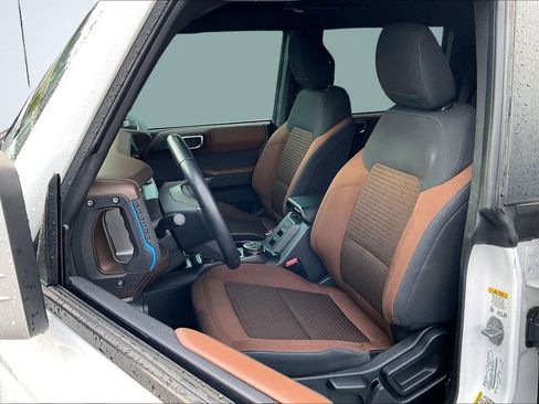 Used 2023 Ford Bronco Outer Banks AWD/4WD image 22