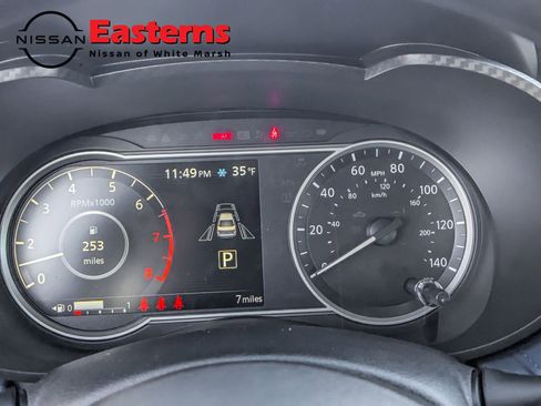 New 2025 Nissan Versa SV w/ Trunk Package image 17