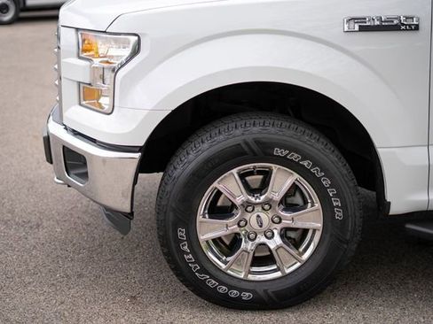 Used 2015 Ford F150 XLT w/ Equipment Group 302A Luxury AWD/4WD image 10