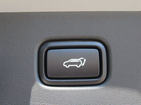 New 2025 Kia EV6 Wind image 11